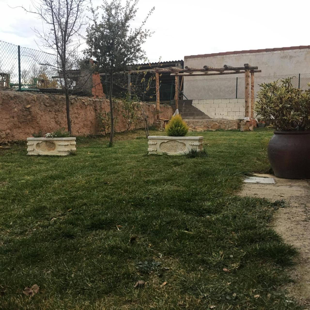 La Casa Del Cartero Pablo Casa de hóspedes Saldana de Ayllon Exterior foto